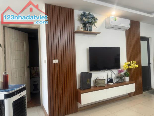 Cần bán chung cư Ruby CT3 Phúc Lợi-Long Biên-54.5m 2n2wc-full đồ-giá 2.68 tỷ bao thuế phí