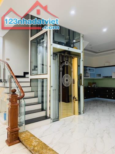 CHÍNH CHỦ GỬI BÁN NHÀ KHU DỊCH VỤ ĐỒNG ĐẾ: 50m2, 7 tầng giá 14.5 tỷ CHÍNH CHỦ GỬI BÁN NHÀ - 2