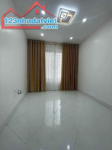 CHÍNH CHỦ BÁN NHÀ CHÙA LIÊN PHÁI - SỔ ĐỎ HAI BÀ TRƯNG - NGÕ THÔNG - FULL NỘI THẤT- GIÁ HƠN - 5