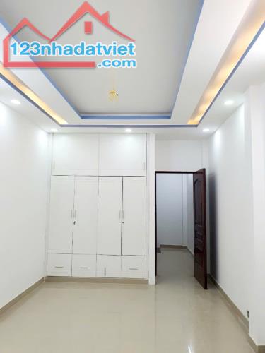 HẺM BÙI MINH TRỰC,  CƯ XÁ NHỊ THIÊN ĐƯỜNG, 3 TẦNG , DT 52M2 , CHỈ 5.86 TỶ,[ P5Q8]