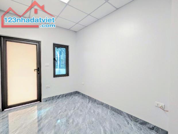 🏡 Cát linh- đống đa-ngõ thông mặt ngõ KD nhỏ -DT20M-5 tầng:giá chỉ 5.1 tỷ