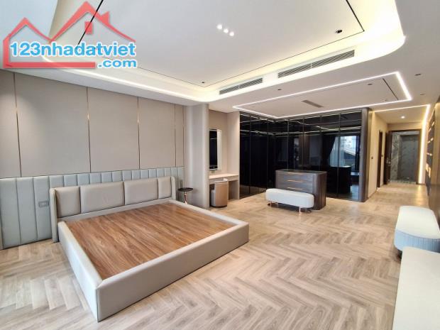 VIP! Nhà Phố Nguyễn Văn Cừ, Ngọc Lâm, Long Biên, 100m2, MT5m, Gara Ô Tô, Thang Máy - 4