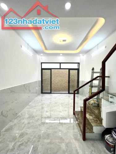 Bán Nhà HXH - Tô Hiệu - Tân Phú - 62M2 - 4 Tầng BTCT- Chỉ 7.x Tỷ - 1