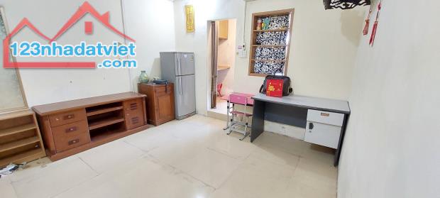 Bán Nhà Phú Diễn 33m² Chỉ 7.8 Tỷ - Mặt Phố Kinh Doanh Đỉnh Cao