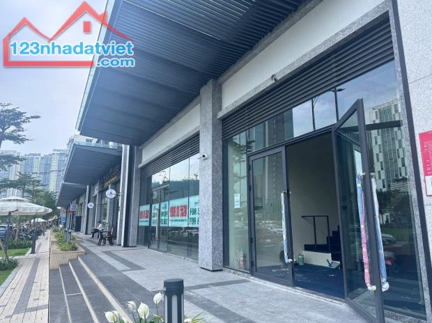 BÁN 5 CĂN GÓC SHOPHOUSE PHÚ MỸ HƯNG - VỊ TRÍ ĐẮC ĐỊA. SỞ HỮU NGAY 0901323786