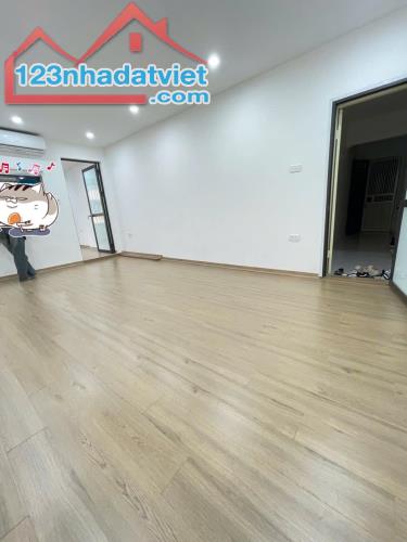 🌟 BÁN CĂN HỘ TẠI NGHĨA TÂN, CẦU GIẤY - 25/50M2, TẦNG 4, GÍA 2.39 Tỷ 🌟 - 5