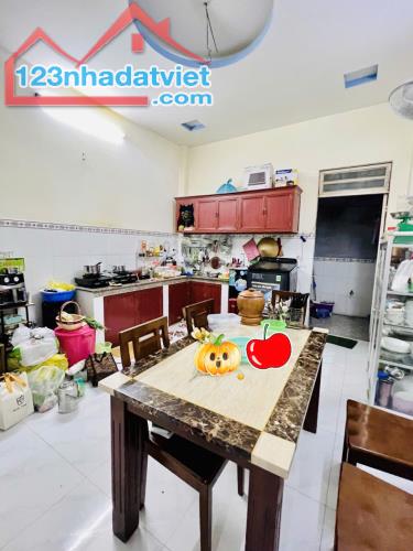 💥 🏠 🚘SIÊU PHẨM GIÁ RẺ, BÌNH TÂN, HẺM THÔNG 8M, Ô TÔ VÀO NHÀ, 80M2, 2 TẦNG, NHỈNH 5 TỶ - 2