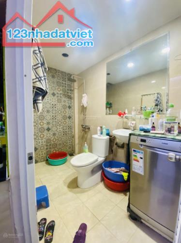 Bán nhà HXT Lê Đình Thám Q.TP 4,1x15,5m2 (63m2), chỉ 5 tỷXX gần chợ - 1