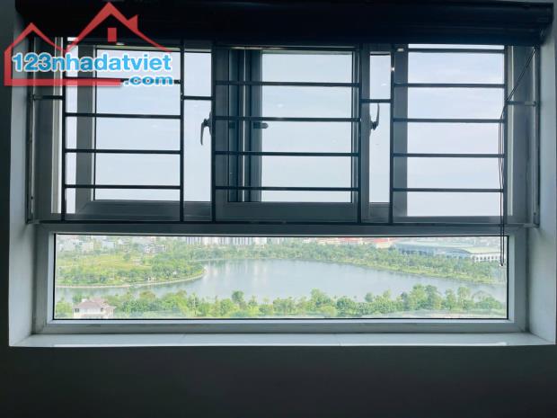 Chính chủ cần bán gấp căn hộ 3 phòng ngủ view hồ, đầy đủ đồ, tại KĐT Thanh Hà Cienco 5 - 4