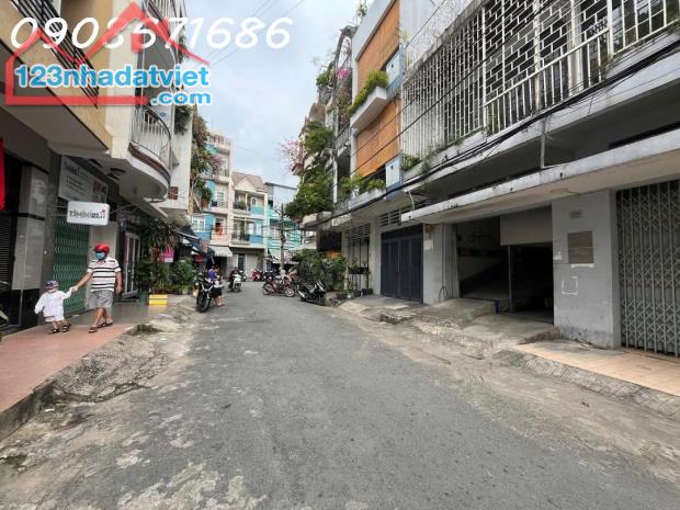 Cho Thuê Shop Làm Nhà Hàng, Khu Phố Chợ Hoàng Hoa Thám - 1