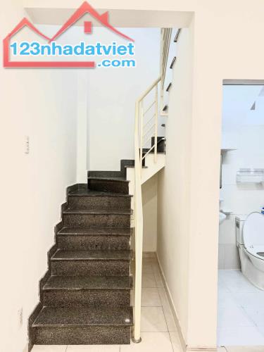 Bán Nhà Phan Văn Trị 25m2, 2 Tầng sát Hẻm Oto Nhỉnh 3 Tỉ - 3