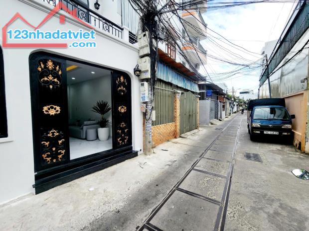 "🏡 Bán Nhà Đẹp Hoàng Diệu - Cách Biển Trần Phú Nha Trang chỉ 800m! - 3