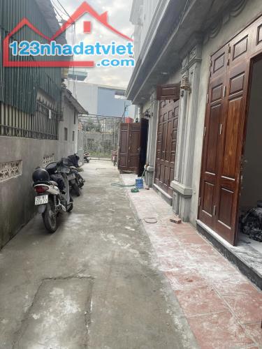 ĐẤT THÔN 3 VẠN PHÚC - THANH TRÌ, 42M2, Ô TÔ ĐỖ, GIÁ 2.99 TỶ. LH 0888229559 - 1