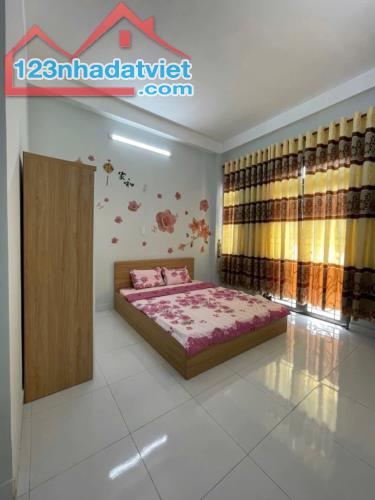 BÁN NHÀ HẺM XE HƠI, HIỆP THÀNH 13, Q12, 5 TẦNG, 4X15M2, 4TY890 - 3