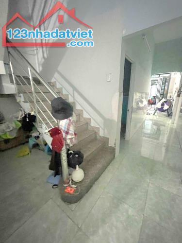 NGAY HỒ VĂN LONG - 2 TẦNG ĐÚC BTCT HOÀN CÔNG ĐỦ - 80M2(4x20) - HẺM 6M THÔNG - CHỈ HƠN 3 TỶ - 3