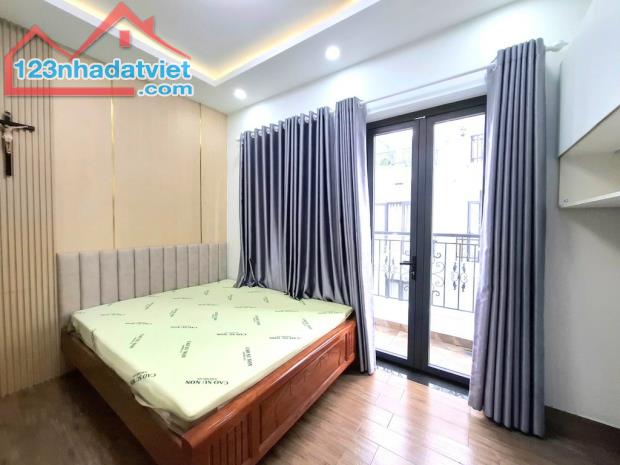 🏡🏡🏡 NHÀ 5 TẦNG HẺM XE HƠI. ĐƯỜNG PHẠM VĂN CHIÊU. P9 .GV ...DT 53M .💸💸💸 6.95 TỶ BÁN + - 4