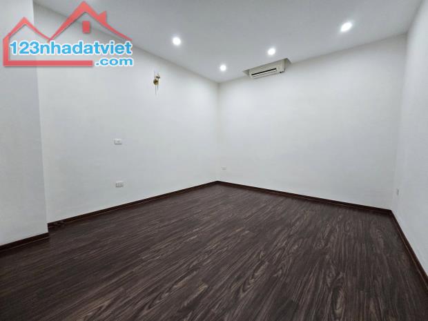 BÁN NHÀ ĐỐNG ĐA, GARA ÔTÔ, KINH DOANH, 10M RA PHỐ, Ở NGAY, 43M2x4Tx4M, GIÁ 15,8 TỶ - 3