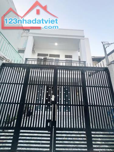 BÁN NHÀ KHU VIP BÊN SÔNG HBC - 85M VUÔNG - 2 TẦNG - HOÀN CÔNG CHUẨN