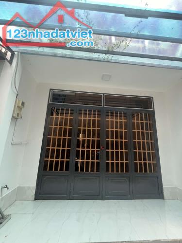 Bán Nhà TTH29 (Nguyễn Văn Quá) 40m2, 2Tầng, Nhà mới vào ở ngay đón Tết, hẻm thông tứ tung