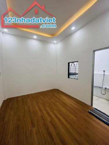 Bán Nhà TTH29 (Nguyễn Văn Quá) 40m2, 2Tầng, Nhà mới vào ở ngay đón Tết, hẻm thông tứ tung - 3