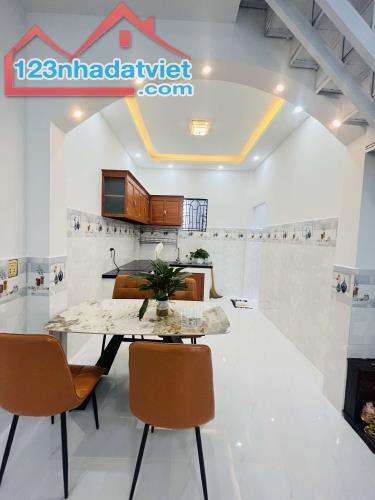 Bán Nhà TTH29 (Nguyễn Văn Quá) 40m2, 2Tầng, Nhà mới vào ở ngay đón Tết, hẻm thông tứ tung - 5