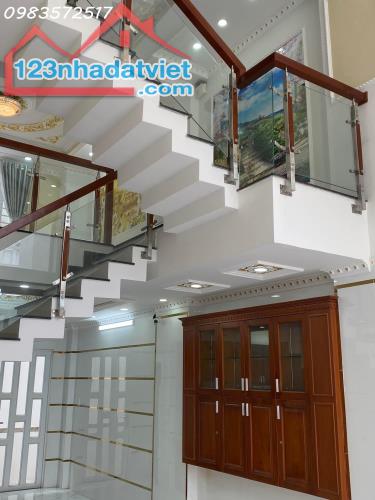 BÁN NHÀ 2 TẦNG, 62M2, NGÕ CHUƠNG DƯƠNG, BÌNH CHIỂU, THỦ ĐỨC - GIÁ CHỈ 3 TỶ - SỔ ĐỎ - 2