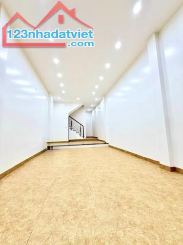 Bán nhà phân lô 45m2 6 tầng oto tránh vỉa hè phố Tu Hoàng - Nam Từ Liêm - 2