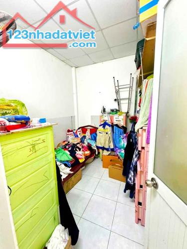 Bán nhà hẻm xe tải ngay Linh Xuân,Thủ Đức,Ngang Khủng( 9,6m x 16m ).36 triệu/m2 - 4