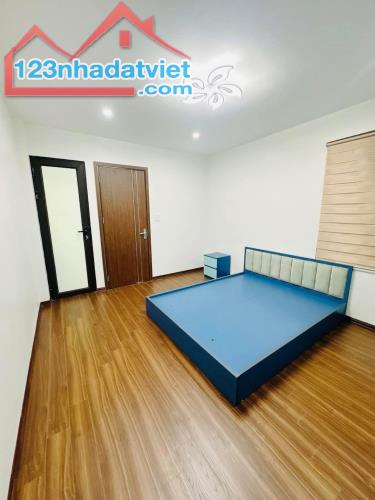 BÁN NHÀ PHỐ HOÀNG CẦU, MỚI ĐẸP, GẦN HỒ, FULL NỘI THẤT, 30M2, 4 TẦNG, GIÁ 7.88 TỶ. - 3