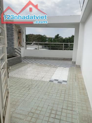 NHÀ MẶT TIỀN 4 TẦNG, 85m2 (4.5 X 18.9), ĐƯỜNG 236 LÃ XUÂN OAI, TĂNG NHƠN PHÚ A, QUẬN 9 - 4