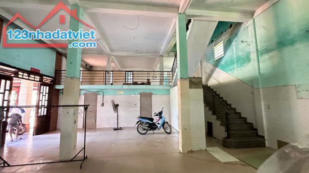 ✅ CHO THUÊ KHO HƠN 300m2 XÓM HÀNH - An Tây - 1