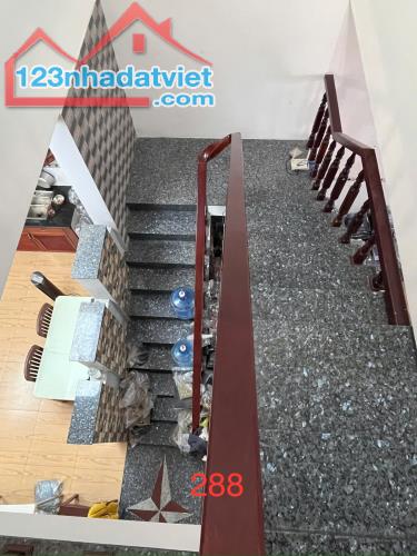 Bán nhà 1 Trệt 1 lầu KDC Bửu Long 95m2 sổ riêng thổ cư chỉ 4.7 tỉ - 2