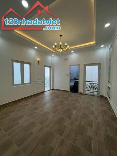 BÁN NHÀ LK4-5 - BÌNH HƯNG HÒA B, BÌNH TÂN, HXH, 100M2,  NHỈNH  4 TỶ - SỔ ĐỎ - 2