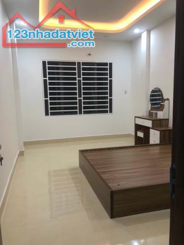 Siêu hiếm - bán nhà Tân Mai 4.5 tầng, 30m2, 5 ngủ, nhỉnh 4 tỷa - 1