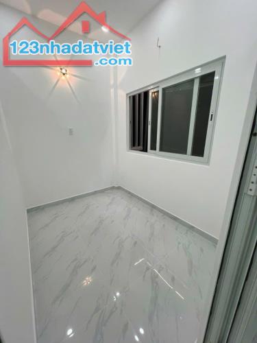 BÁN NHÀ QUẬN 6 - HẺM XE HƠI - 50M2 - CHỈ 4.2 TỈ - 1