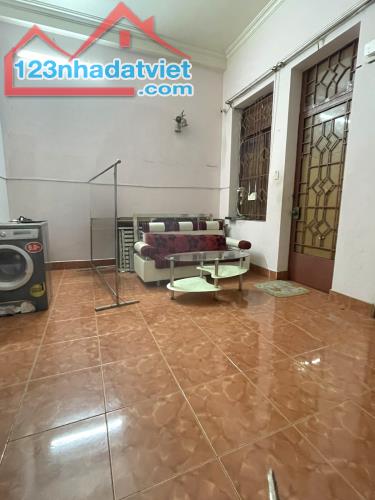 Bán nhà mặt tiền Lê Văn Lương, P. Tân Kiểng Q7. 220m2 [4.5/7.5m x 33m, Chỉ 31 Tỷ. TL - 3