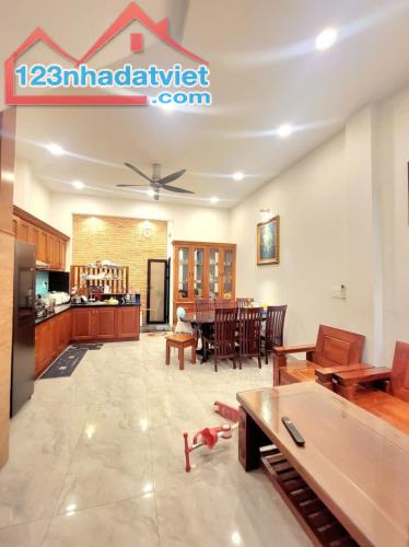 💥 MẶT TIỀN KINH DOANH SIÊU ĐỈNH - TRƯỜNG THỌ - 4 TẦNG - 11.9 TỶ TLCC 💥 - 3