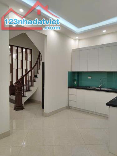 YÊN HÒA - CẦU GIẤY - DT 50M2 X5T - MT 3M - 8.95TỶ - NGÕ RỘNG THOÁNG SÁNG  - ĐẦU TƯ DÒNG - 2