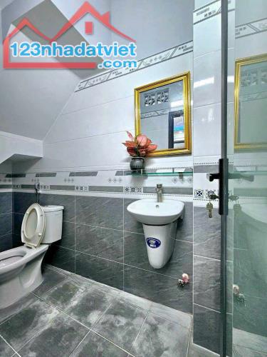 Lương Văn Can p15q8, 4x6m, giá chỉ 2,55 tỷ - 1