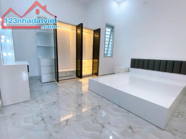 Nhà KDC Nam Khang, Nguyễn Duy Trinh,60m2, khu phân lô, đường 8m, nhỉnh 4 tỷ - 3