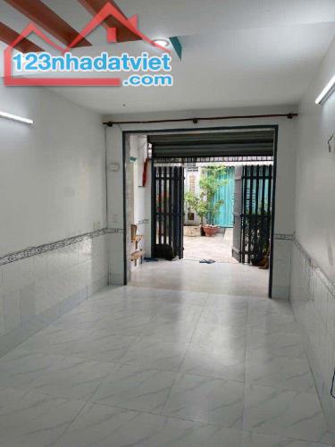 HẺM XE HƠI 1368 LÊ VĂN LƯƠNG PHƯỚC KIỂN- PHÀ PHỐ 2 TẦNG  - 51M2 - CHỈ HƠN 2 TỶ - 2