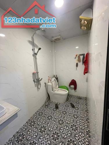 LÔ GÓC, 40m2, Đường Ngọc Thụy, Long Biên, 5x tỷ. - 3