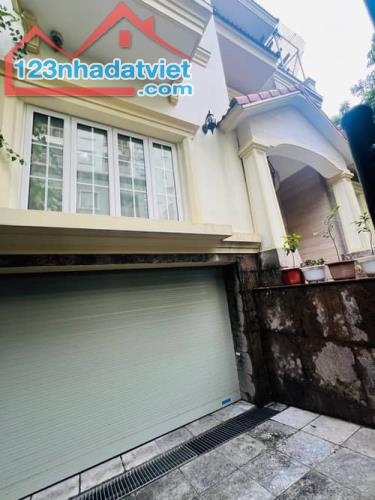 X023D5🏡 Biệt Thự Siêu Đỉnh, Sinh Lời Cao Giữa Phố Sầm Uất