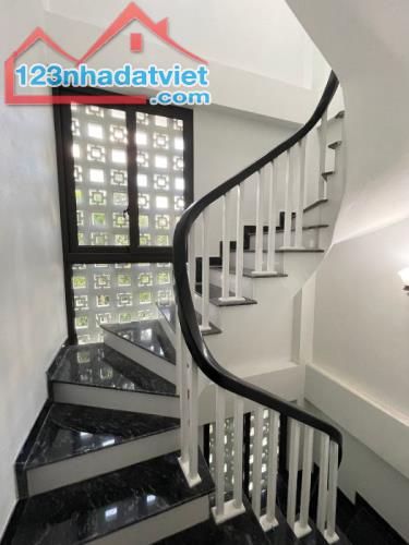 BÁN NHÀ ĐẶNG VĂN NGỮ SÁT PHẠM NGỌC THẠCH KINH DOANH ĐỈNH, ĐƯỜNG Ô TÔ TRÁNH CÓ GARA - 3