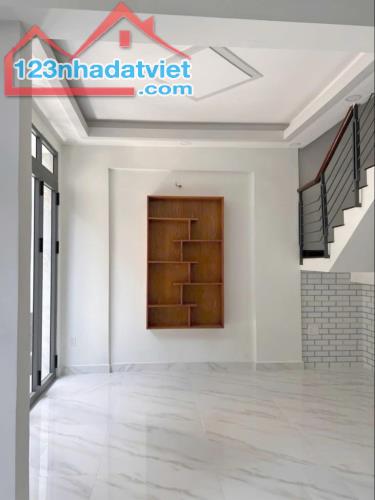 BÁN NHÀ ĐS 13 BHHA-BÌNH TÂN - 65M2 X 3 TẦNG -GIÁ : 5,2 TỶ CÒN TL - 4