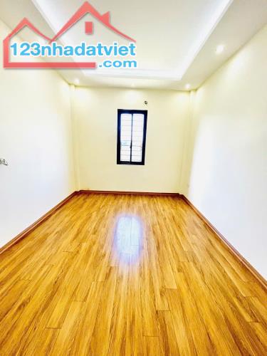 Bán nhà Yên Sở mặt phố TT quận 54m 4 t gara ô tô KD siêu đẹp full công năng 12 tỷ - 1