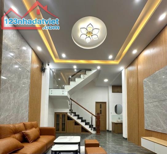 # Nhà sát Mặt Tiền Dũng Sĩ Thanh Khê, 70m2, 3 tầng cực xịn, 4PN, 3.53 tỷ