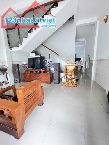 💎 NHÀ 2 TẦNG – LẠC LONG QUÂN – 92M², ngang 6.1m – GIÁ TỐT, CHỈ 3.1 TỶ 💎 - 1