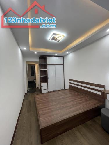 Nhà Nguyễn Đạo An 31m² - Giá 6.45 Tỷ - Lô Góc, Gần Phố - 2