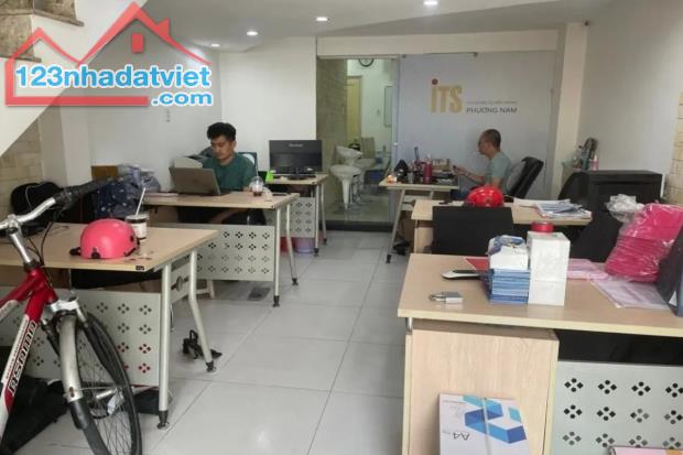 Bán nhà hẻm xe hơi 1 sẹc, CMT8, Tân Bình, 48.8 m², 4m x 12.2m - Giá 9.9 tỷ TL - 2